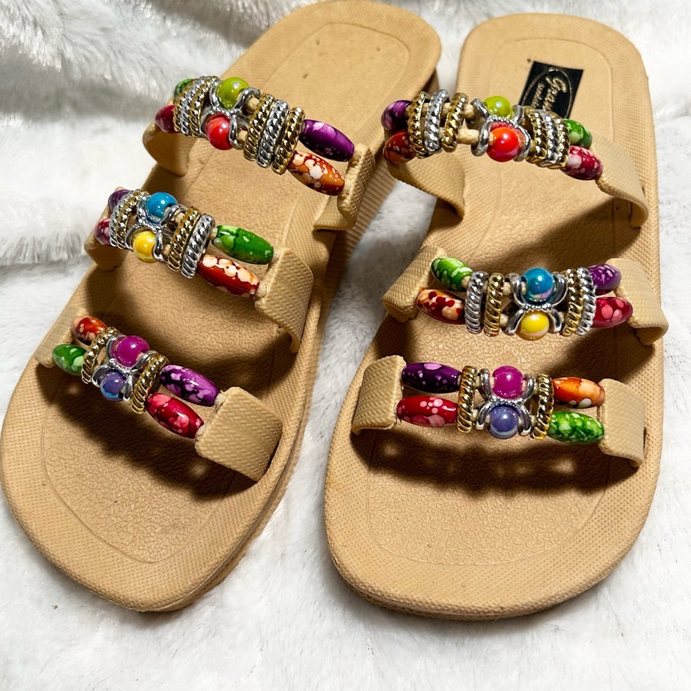 WOMENS SIZE 7 3 STRAP BEADED BLING BEDAZZLED GRANDCO SANDALS